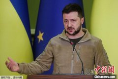 泽连斯基召开最高统帅部